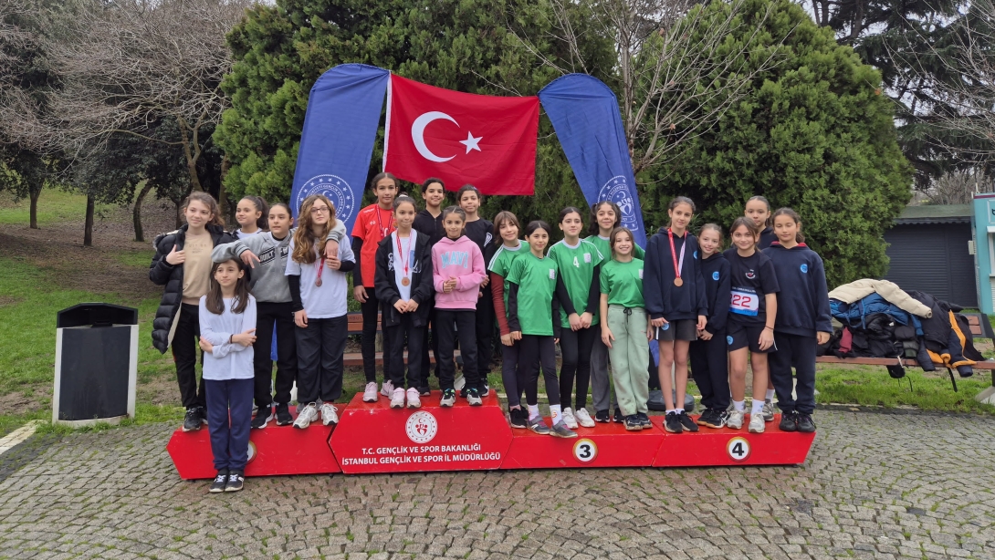 25 ARALIK ATATÜRK KROS KOŞUSU
