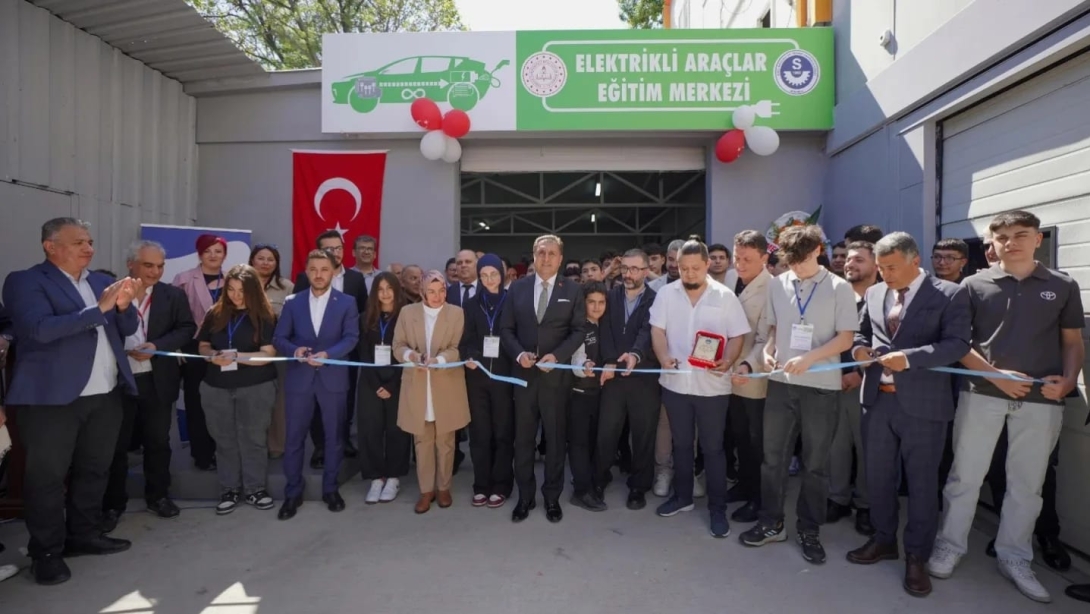 ŞİŞLİ MTAL ELEKTRİKLİ ARAÇLAR EĞİTİM MERKEZİ