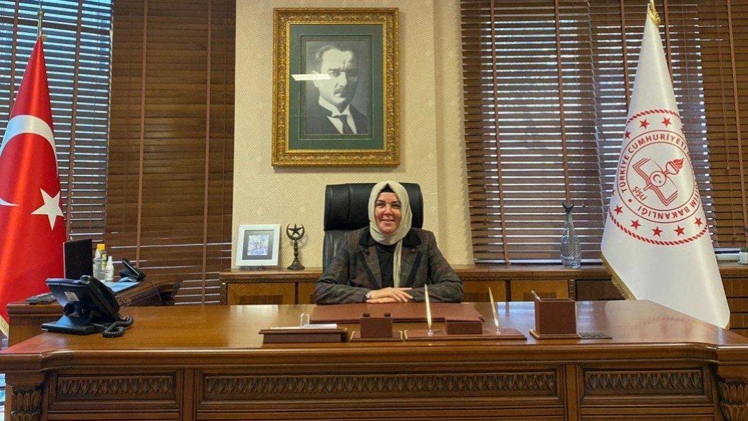 İLÇE MİLLÎ EĞİTİM MÜDÜRÜMÜZ SEVGİ YÜCEL'İN 2024-2025 EĞİTİM ÖĞRETİM YILI SONU MESAJI